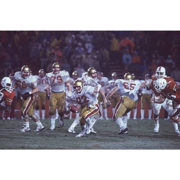 Doug FLUTIE #22 Boston College Eagles 80s CHAMPION jersey L white NCAA vintage - Picture 9 of 9